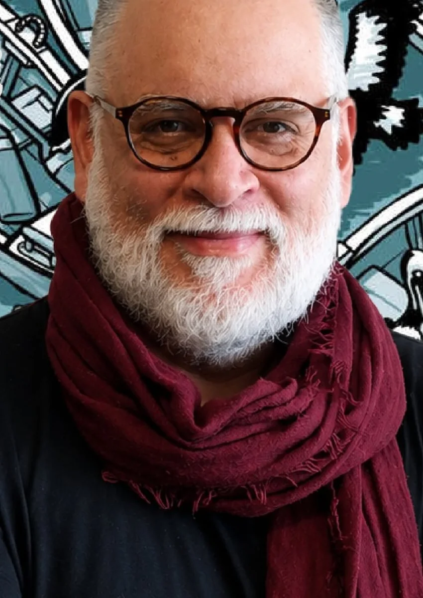 Retrato de Raúl Villanueva, docente del curso Diseño de Patrones